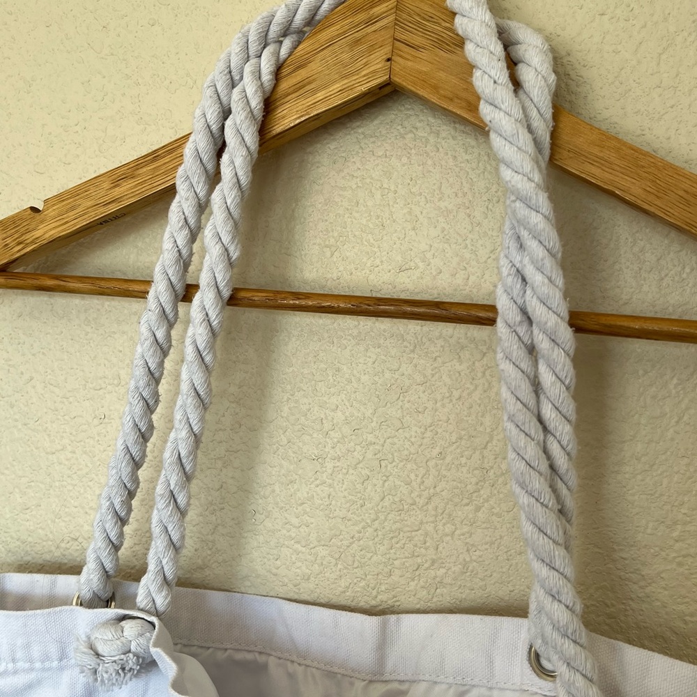 Miss to Mrs | Honeymoon Vibes Canvas Beach Bag - Picture 6 of 12